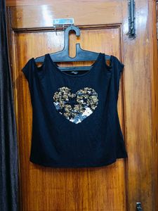 🇳🇿💫🔥 Beautiful Sequin Heart Tee
