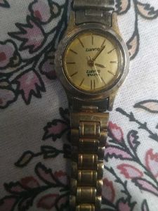 Elegant Gold-Tone Ladies Watch