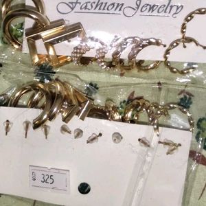 Gold Hoop Earring Set