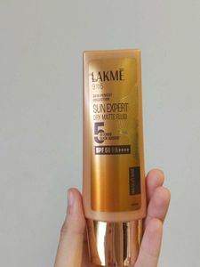 Combo, Dr. Sheth&#39;s 50g &amp; Lakme Dry Matte Fluid 50m