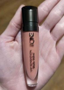 Combo Of Two liquid matte lipstick Dark Pink &amp;Nude