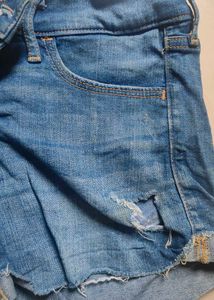 Scratch Denim Shorts