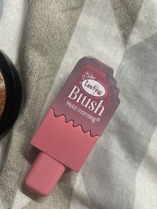 Blushes &amp; Highlighter