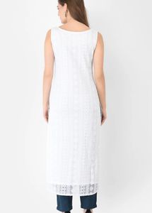 White Sleeveless Kurta