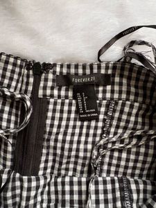 Gingham Jumpsuit - Trendy &amp; Chic