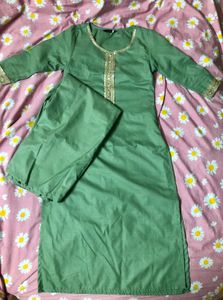 Elegant Green Kurta Set
