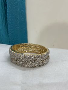 Sparkling Bangle Set