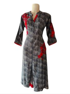 Elegant Grey Embroidered Kurta