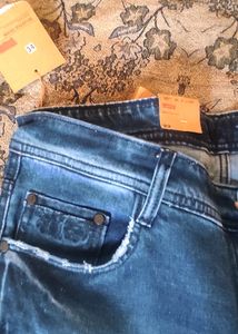 New Jeans With Tag Slim Fit