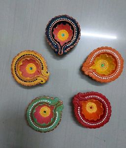Set of 5 Decorative Diyas