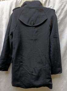 Branded Coat with Fur Collar 💙