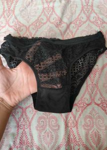 Black Lace Bra and Panty Set