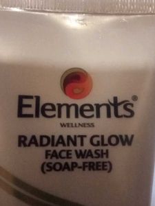 ELEMENTS wellness Radiant glow face wash(soap-free