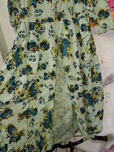 Floral Print Green Kurti