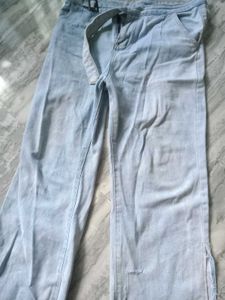 Light Wash Wide Leg Jeans