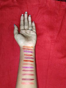 Brand New 12 Piece Set Of Roop Vella Lipsticks