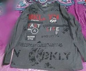 Graphic Print Long Sleeve T-Shirt