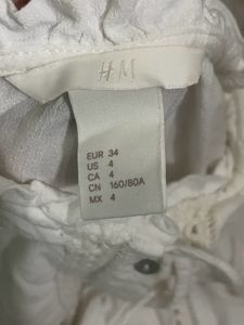 HnM Pristine White Sleeveless Shirt