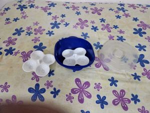 Microwavr Idli Stand