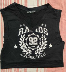 Black Graphic Cropped Tank Top