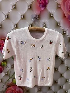 Floral Embroidered Tee