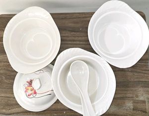 Serving Bowls with Lids &amp; Spoons