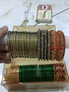 Bangles Combo With Box
