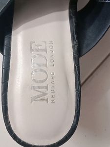 Mode by Red Tape, Black croc leather heel