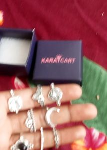 8 New Branded Rings Set