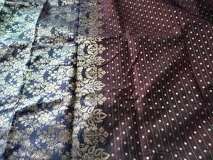 Brown Saree With Violet Border