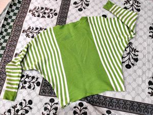 Crop Pullover