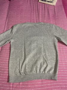 Gray H&amp;M Sweatshirt