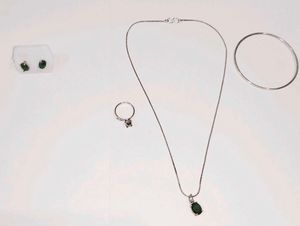 Jewellery Set