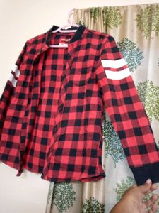 Black And Res Shirt