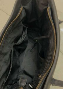 Van Huesen Handbag