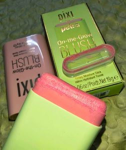 Pixi On-the-Glow Blush Stick Shade Fleur
