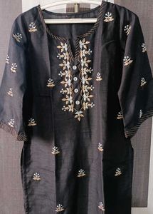 Chanderi Silk Embroiderd Kurta And Pant Set