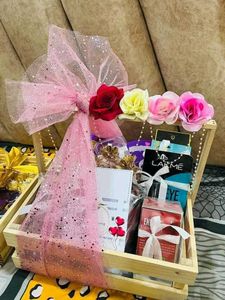 Makeup Hampers