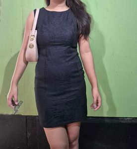 Black Bodycon Dress