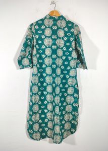 Dark Sea Green Cream Print Kurtas (Women&#39;s)