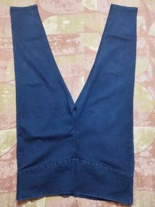 3 Pants 500 Rs