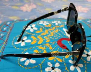 Stylish Black Square Sunglasses