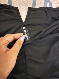 Black Long Sleeve Mesh Top.SIZE-28-34.