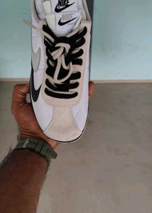 NIKE CORTEZ SAKAI SNEAKERS....