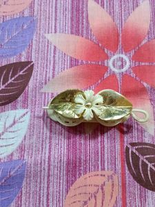 Vintage Floral Hair Clip