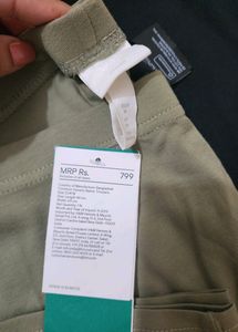 H&M 3/4th Trousers (Women)