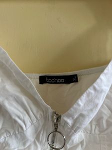 Beautiful White Top!