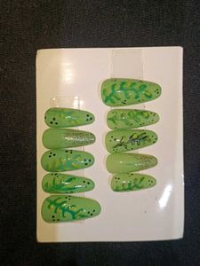 Green Leaf Press-On Nails