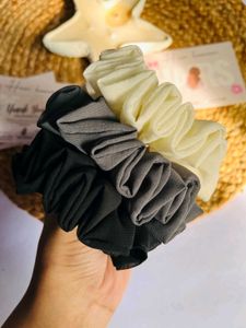 3 Pcs Fluffie Scrunchies