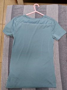 Nike Dry Fit Workout Gym Tshirt For Women